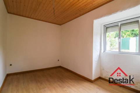 Moradia V3 para venda em Cotães, São Pedro do Sul