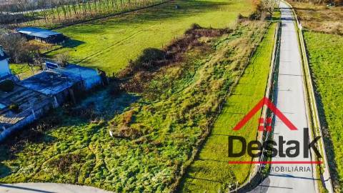 Terreno com 1889m² localizado em Carvalhais - São Pedro do Sul