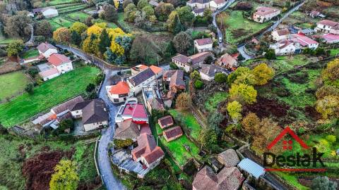 Moradia em Pedra para Restaurar - Carvalhais