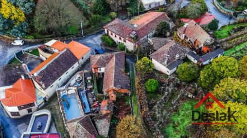 Moradia em Pedra para Restaurar - Carvalhais