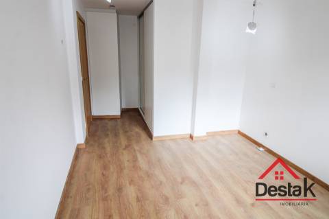 Apartamento T2 Duplex para venda em São Pedro Do Sul com vista Rio!