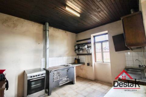 Moradia isolada em Pedra V4 em Ervilhal, São Pedro do Sul