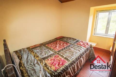 Moradia V2 para venda em Covelo, São Pedro do Sul.