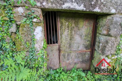 Moradia V2 para venda em Covelo, São Pedro do Sul.