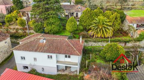 Moradia V3 para venda em Carvalhais, São Pedro do Sul