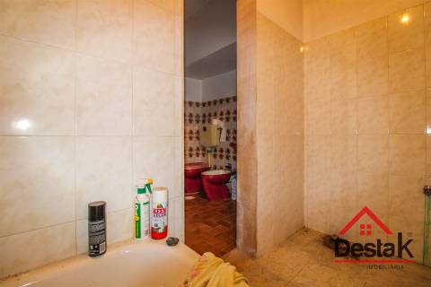 Moradia isolada T6 com vistas deslumbrantes sobre São Pedro do Sul