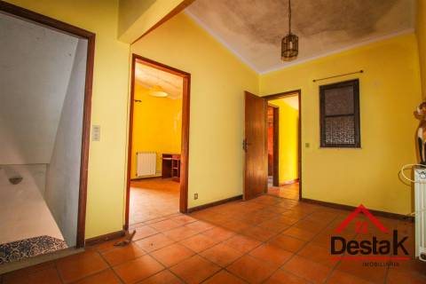 Moradia isolada T6 com vistas deslumbrantes sobre São Pedro do Sul