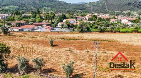 Quinta para Venda em Fataunços, Vouzela