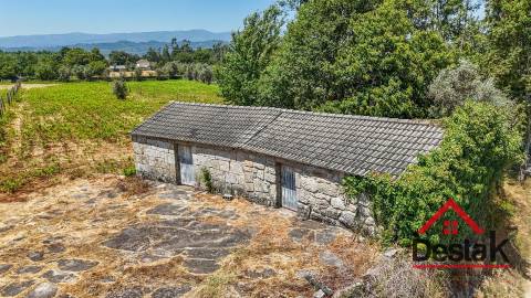 Quinta para Venda em Fataunços, Vouzela