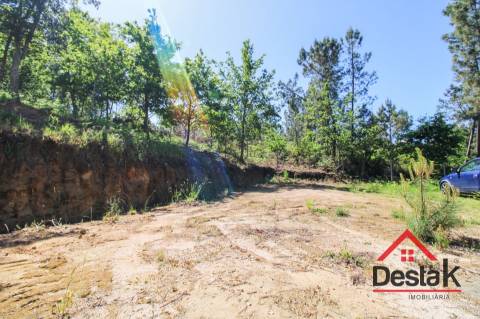 Terreno para venda em Ribafeita – Viseu