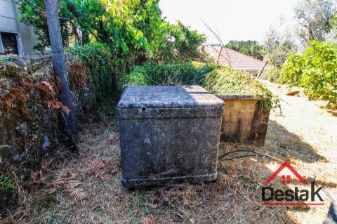 Moradias para restaurar em Oliveira de Frades