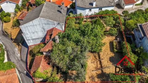 Moradias para restaurar em Oliveira de Frades