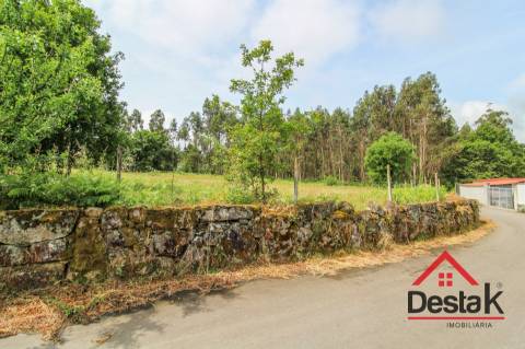 Terreno para construção em venda em Freixo, Serrazes
