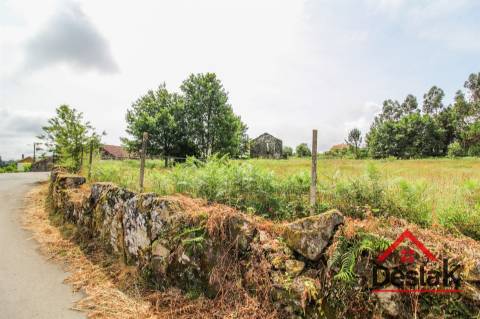 Terreno para construção em venda em Freixo, Serrazes