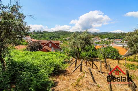 Moradia histórica para venda nas termas de São Pedro do Sul