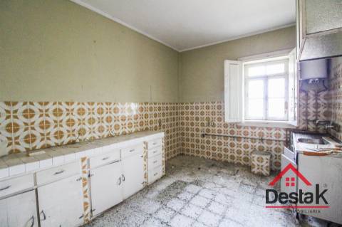 Moradia histórica para venda nas termas de São Pedro do Sul