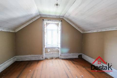 Moradia histórica para venda nas termas de São Pedro do Sul