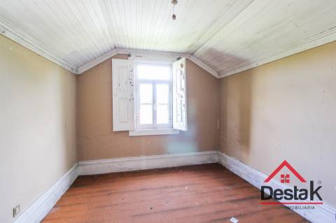 Moradia histórica para venda nas termas de São Pedro do Sul