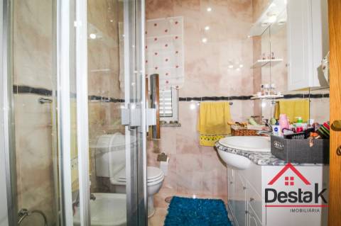 Moradia V5 para venda em São Pedro do Sul