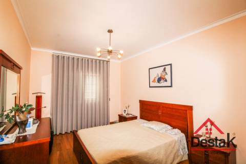 Moradia V5 para venda em São Pedro do Sul