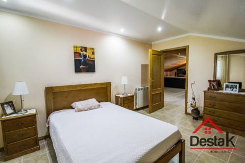 Moradia V5 para venda em São Pedro do Sul