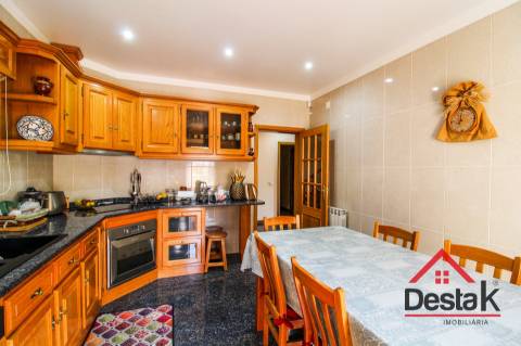 Moradia V5 para venda em São Pedro do Sul