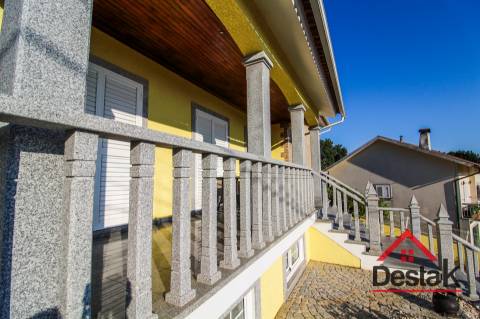 Moradia V5 para venda em São Pedro do Sul