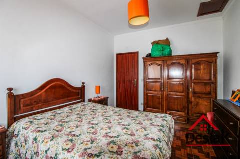 Moradia V2 em Sul, São Pedro do Sul, pronta a habitar, totalmente mobilada e equipada