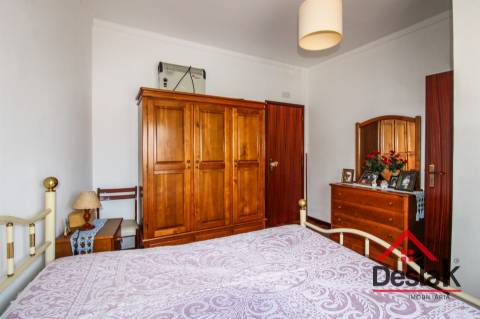 Moradia V2 em Sul, São Pedro do Sul, pronta a habitar, totalmente mobilada e equipada