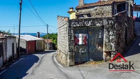 Moradia para venda em São Miguel do Mato, Vouzela.