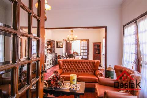 Moradia V5 para venda no Centro de Vouzela