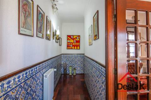 Moradia V5 para venda no Centro de Vouzela