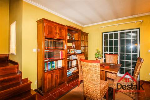 Moradia isolada V4 para venda em Vouzela