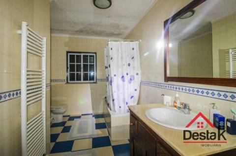 Moradia isolada V4 para venda em Vouzela