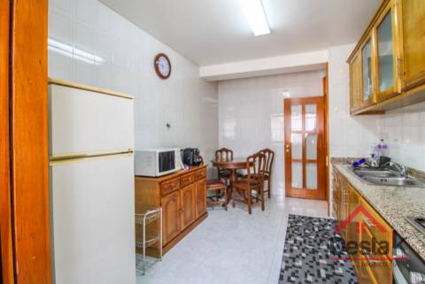 Apartamento T2 Mobilado e Equipado | Localização central- São Pedro do Sul