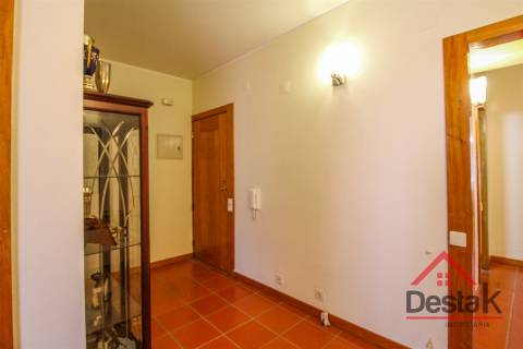 Apartamento T2 Mobilado e Equipado | Localização central- São Pedro do Sul