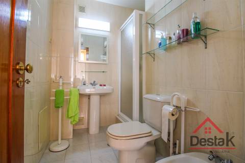 Apartamento T2 Mobilado e Equipado | Localização central- São Pedro do Sul