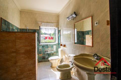 Moradia V3 Quinta com 2 Hectares – Arcozelo das Maias, Oliveira de Frades