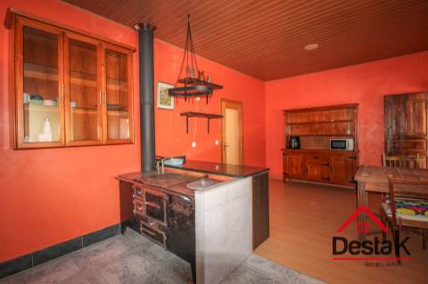 Moradia V3 Quinta com 2 Hectares – Arcozelo das Maias, Oliveira de Frades