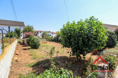 Terreno para construção no Centro da Cidade de São Pedro do Sul