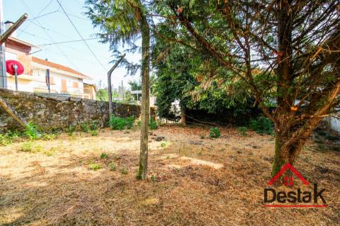 Moradia V4 em Sul, São Pedro do Sul