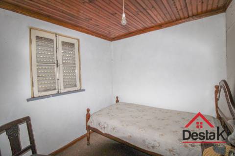 Moradia V4 em Sul, São Pedro do Sul