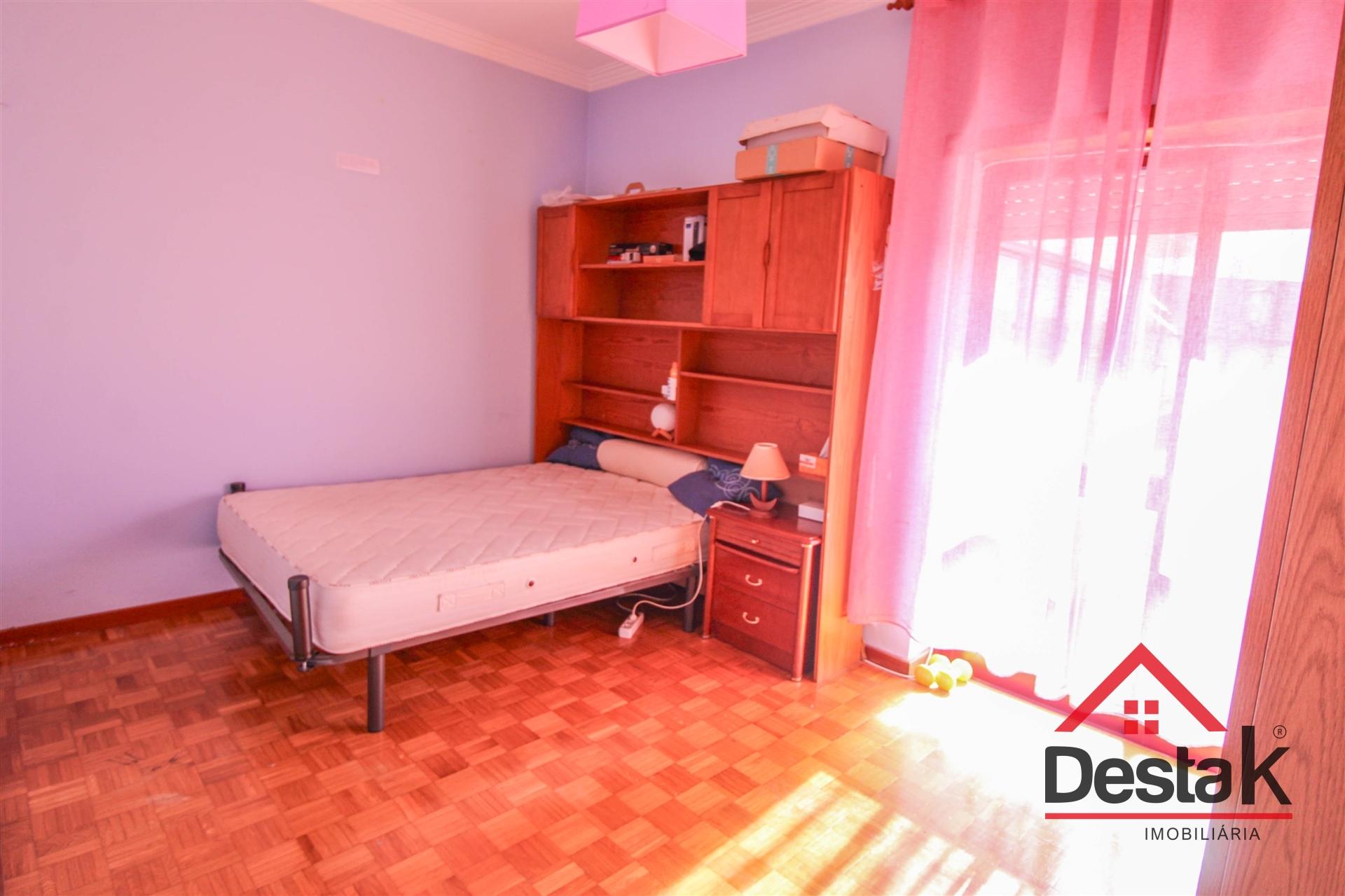 Apartamento T1+1 em São Pedro do Sul