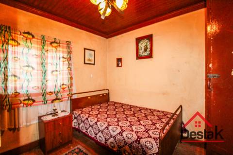 Moradia isolada com terreno para venda em São Pedro do Sul