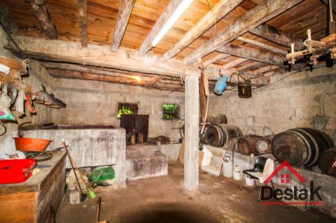 Moradia isolada com terreno para venda em São Pedro do Sul