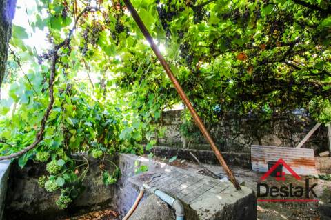 Moradia isolada com terreno para venda em São Pedro do Sul