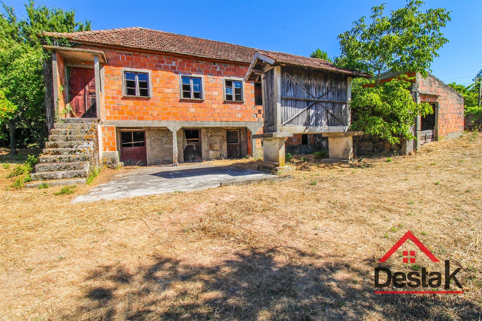 Quinta em Santa Cruz da Trapa, São Pedro do Sul