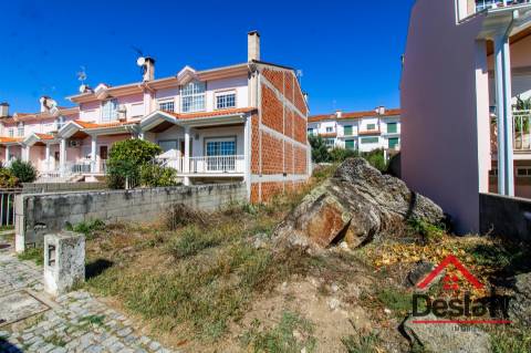 Lote urbano para construção, São Pedro do Sul