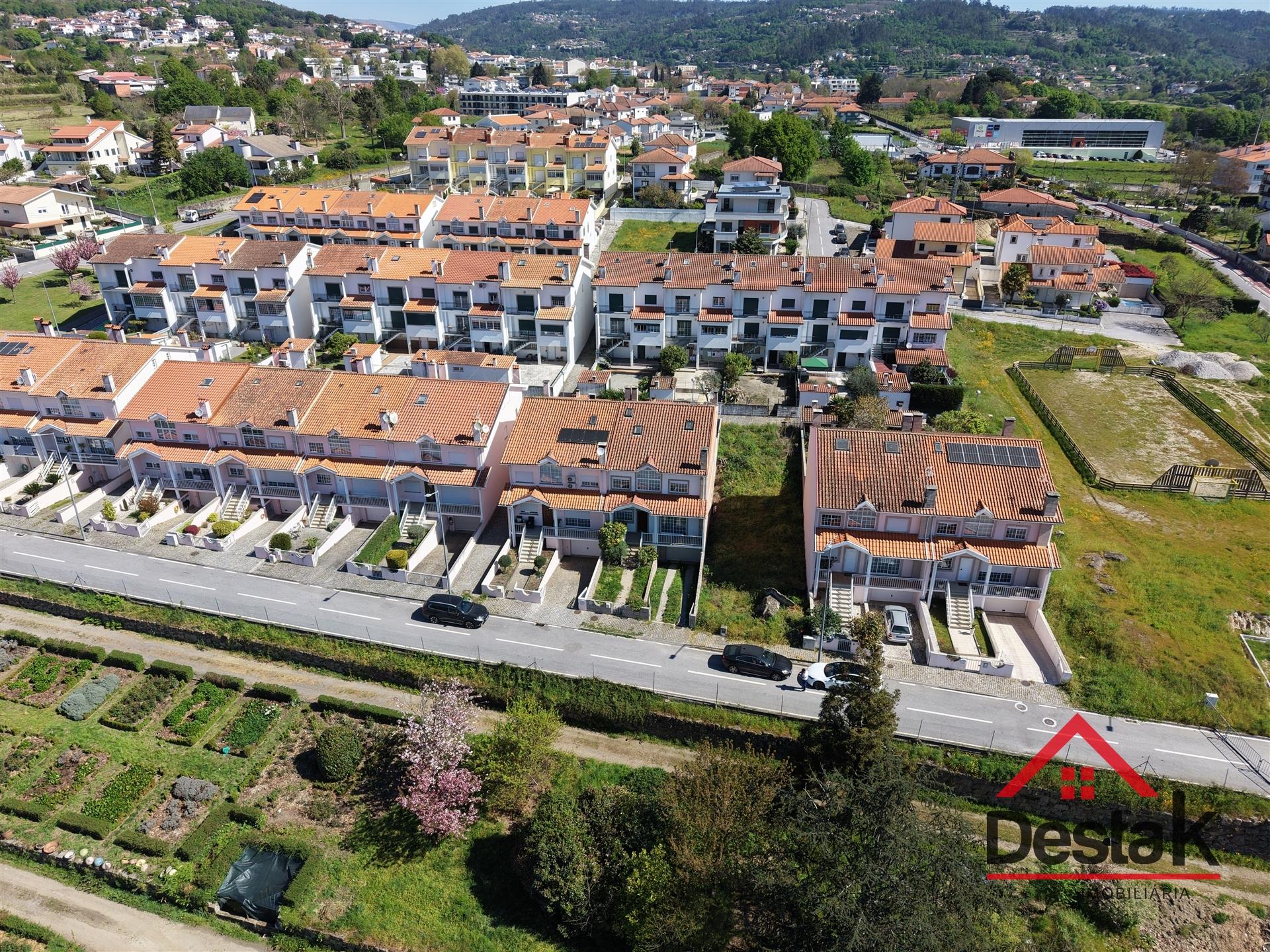 Lote urbano para construção, São Pedro do Sul