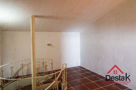 Moradia V6 em Carvalhais – São Pedro do Sul